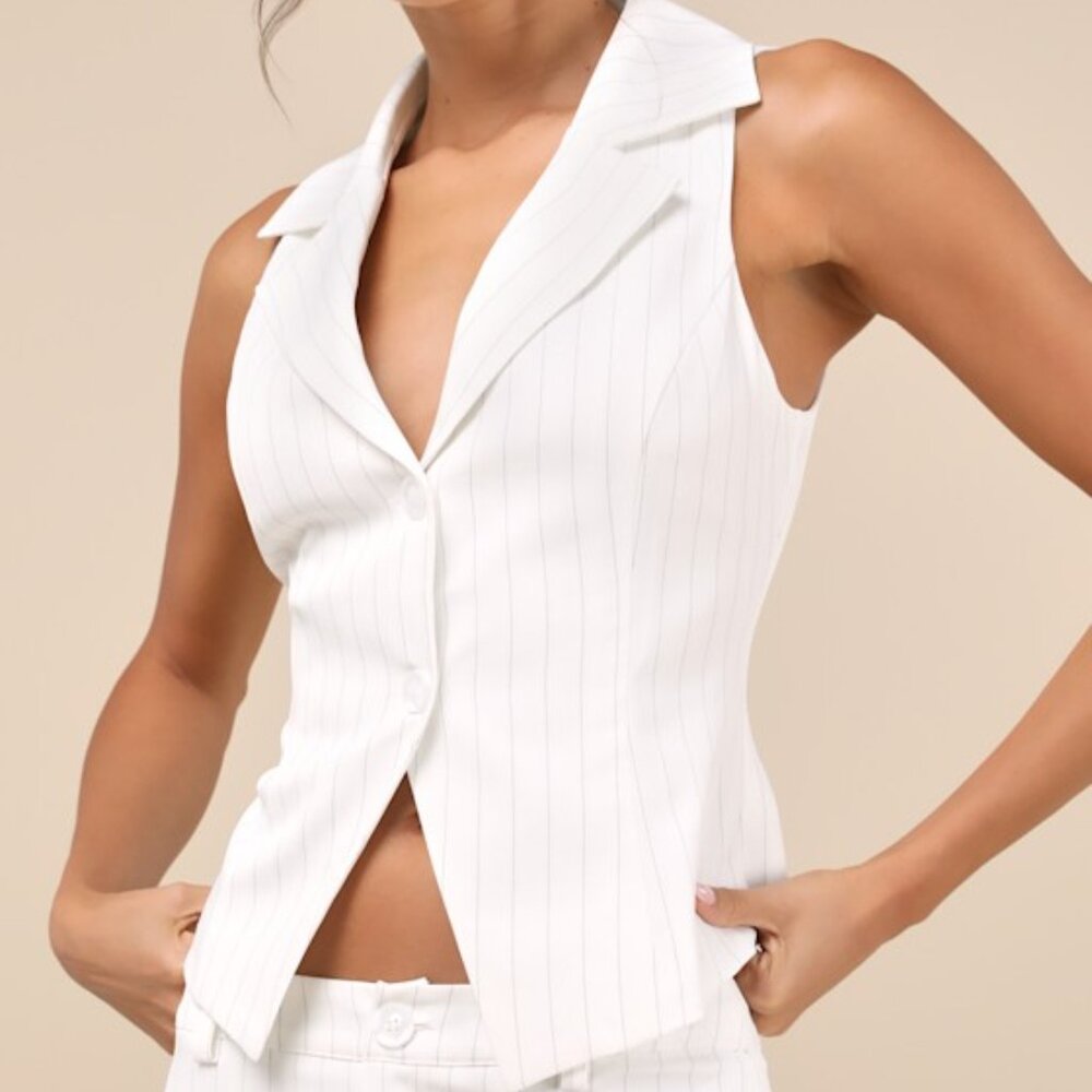 Lulus Chic Viewpoint White Pinstriped Vest Top - Size L